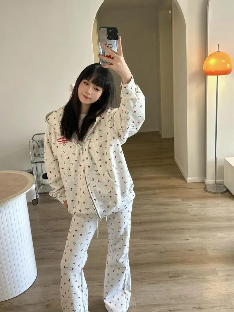 

Korean Ins Sweet Floral Hoodies Women Spring Casual Loose Long Sleeve Hooded Jackets Fashion All Match Pocket Coasts Tops Mujer