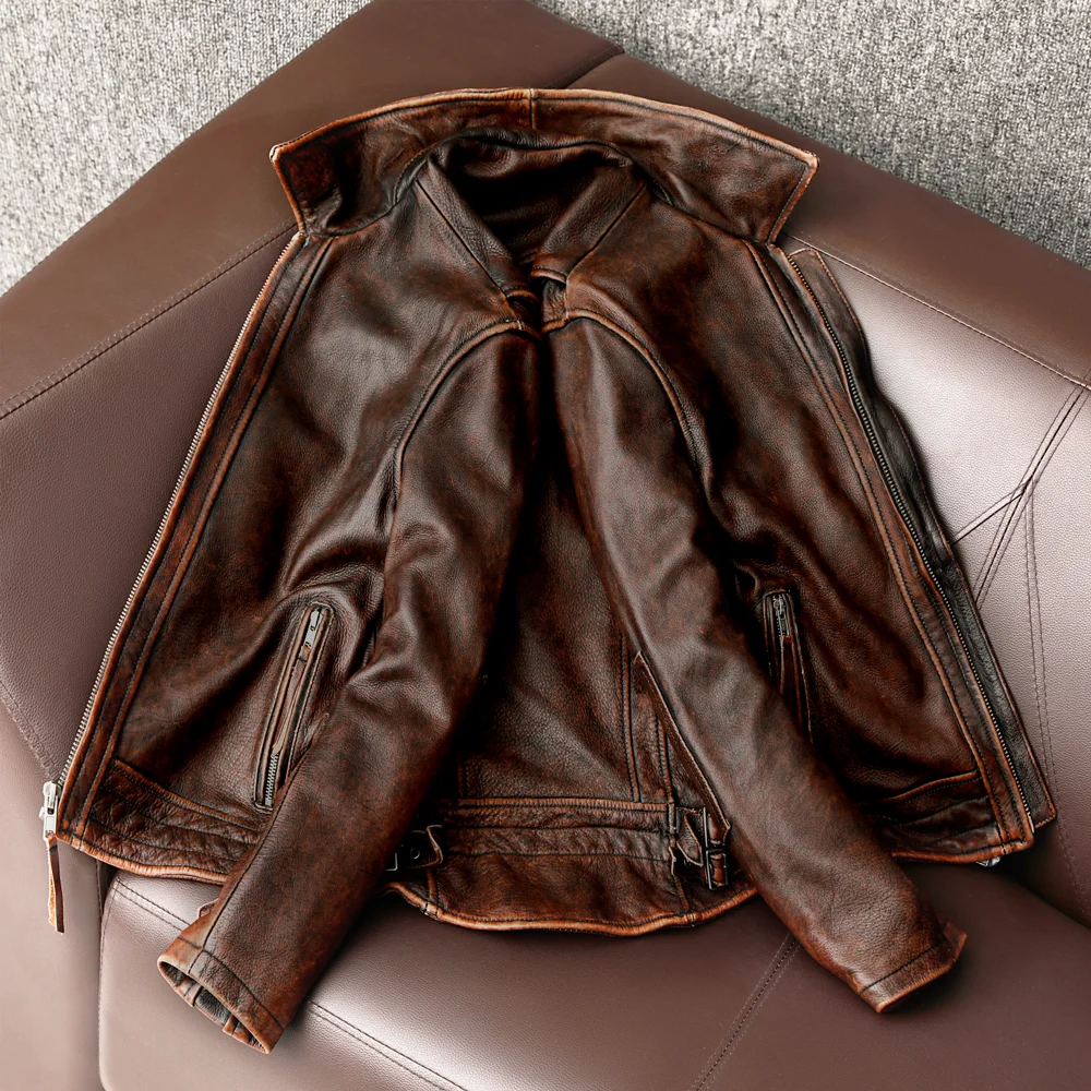 De biker en de bomber zijn de leren jacks van deze winter, draag ze wel oversized | de