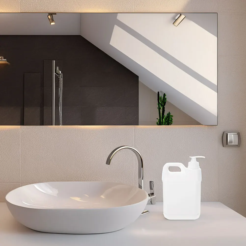 

Plastic Gallon Jugs Reusable Press Bottles Large Capacity Shampoo Conditioner Empty Lids Versatile Home Hotel Use