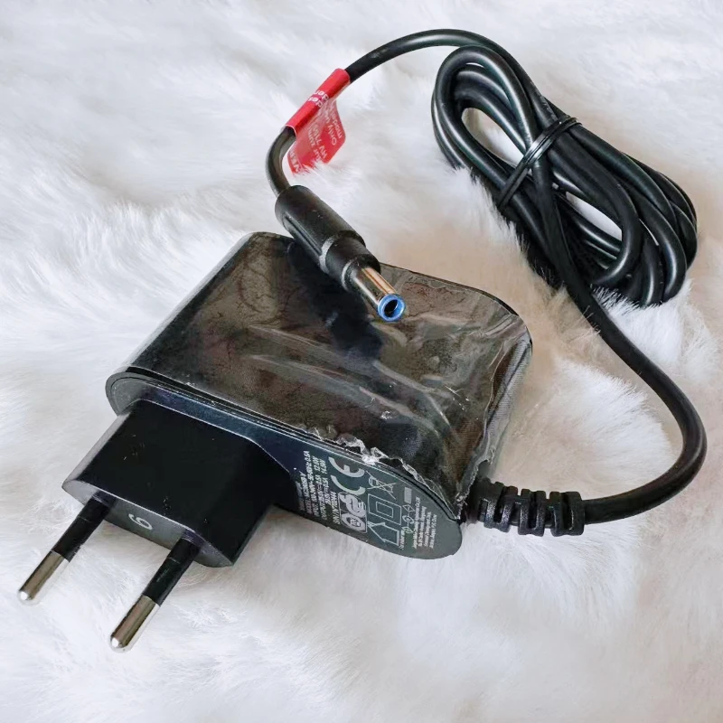 High quality Suitable for Midea vacuum cleaner charger EU standard power adapter 500ma MC2805B-V