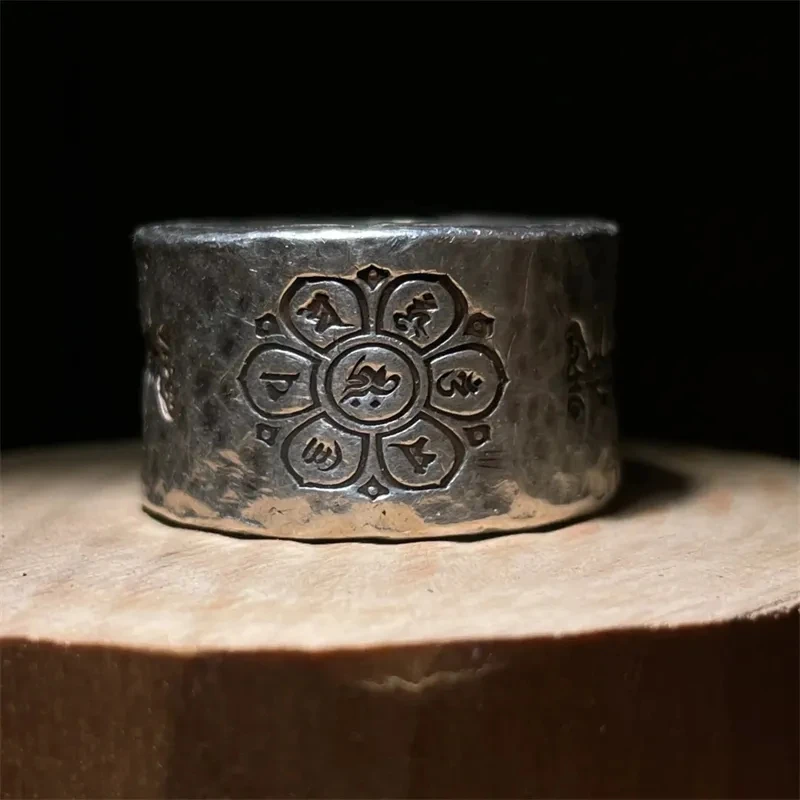 

Tibetan Buddhism Carve Lotus Shaped Six Character Mantra Ring Mature Mysterious Men's Fashion Unique Ring Jewelry Accessories