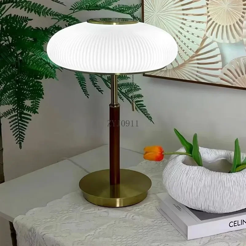 * Candeeiro de mesa vintage escandinavo luz de mesa de vidro branco para quarto