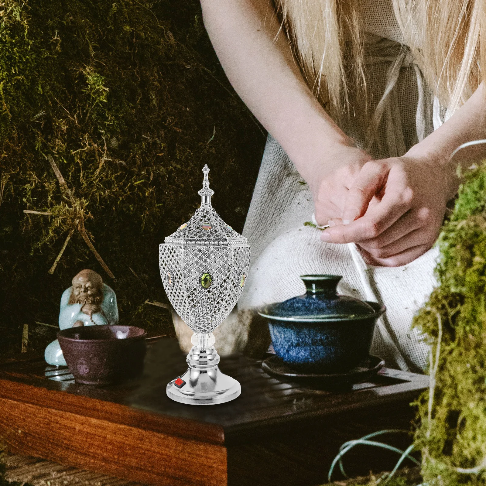 

Electric Arabian Incense Burner Desktop Plug in Aroma Burner Decorative Censer Relaxation Meditation Improve Sleep Quality