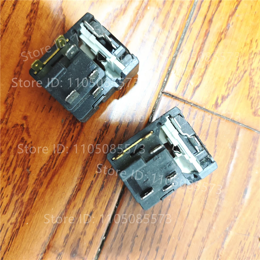 

2PCS for Oma refrigerator compressor PTC starter QZ2-80H01 butterfly protector integrated relay