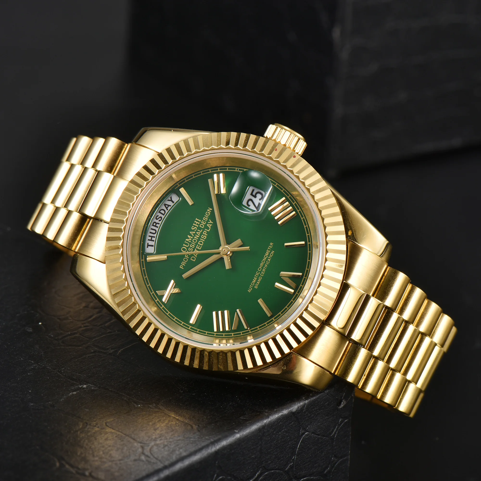 Miyota8285 orologio da uomo personalizzato automatico 36mm / 39mm orologi in oro cassa in vetro zaffiro in acciaio inossidabile orologio impermeabile orologio da uomo