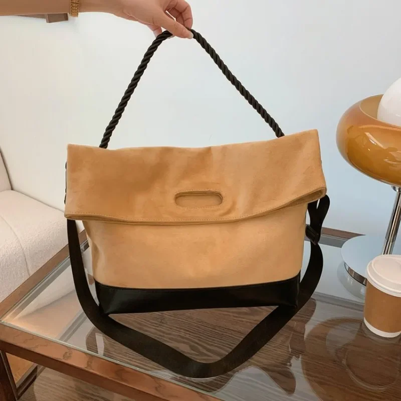 Luxury Functional And Chic Designer Diaper Bag Women Fashionable Large Capacity Tote Elegant Leather Crossbody Handbag Practical