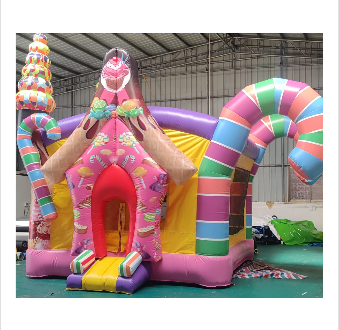 Commercial Party Rentlas Candy House Theme Inflatable Bouncer Inflatable Trampoline Inflatable Bouncy Castle Christmas Bouncer
