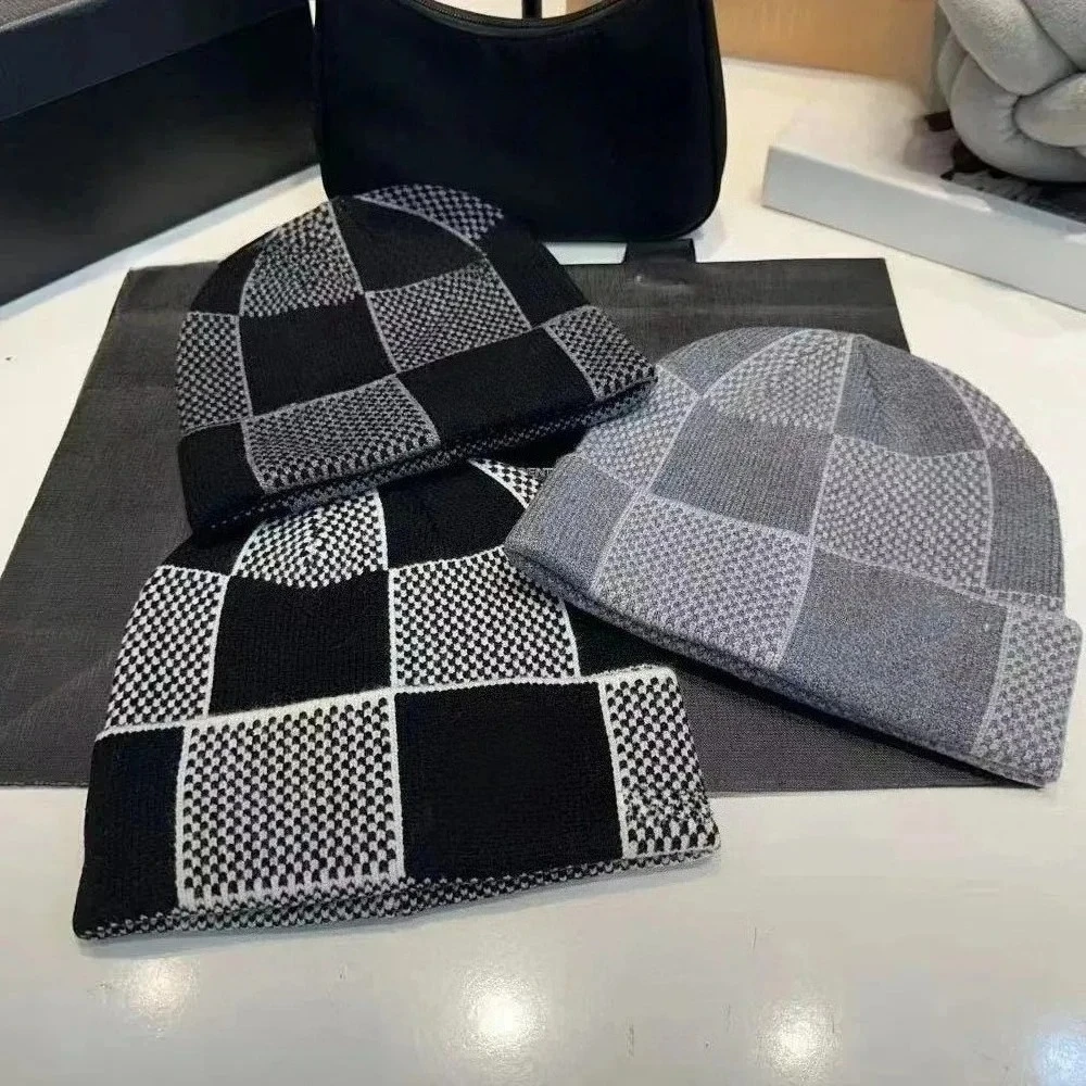 Gorro de Punto Cálido para Invierno, Unisex, con Forro Polar, Diseño de Bufanda con Puño, Estilo Deportivo y Lujoso, Bordado Geométrico