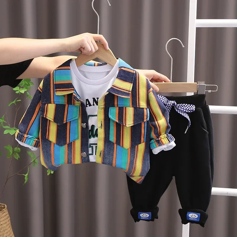 

Spring and autumn new baby letter stripe long sleeve suit boys' denim gradual three piece simple cardigan jacket sportswear