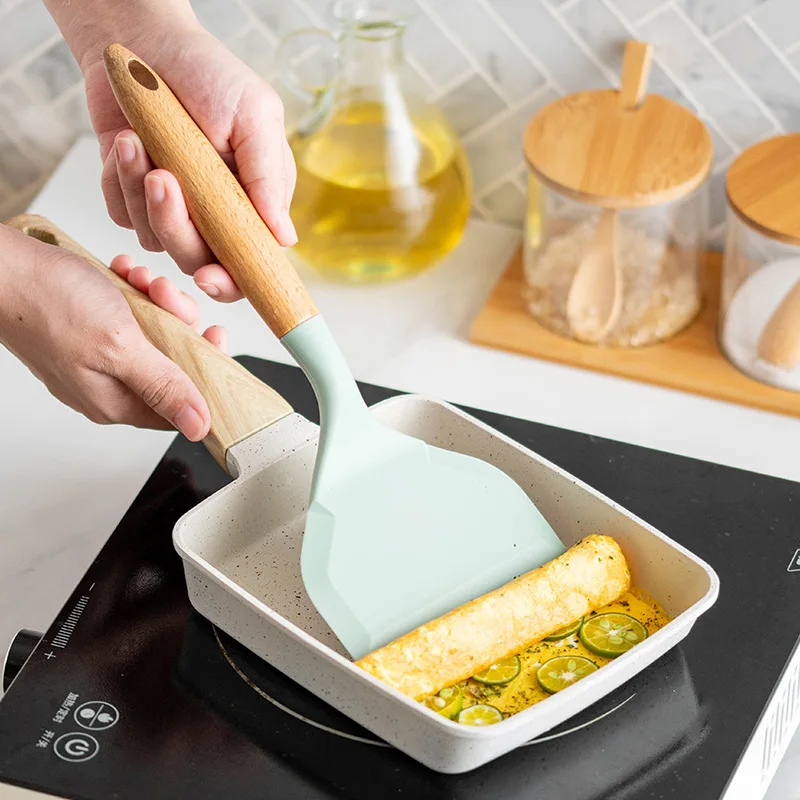 Beech wood handle silicone jade spatula non stick cooking spatula iron plate pan frying spatula wide mouth pizza steak spatula