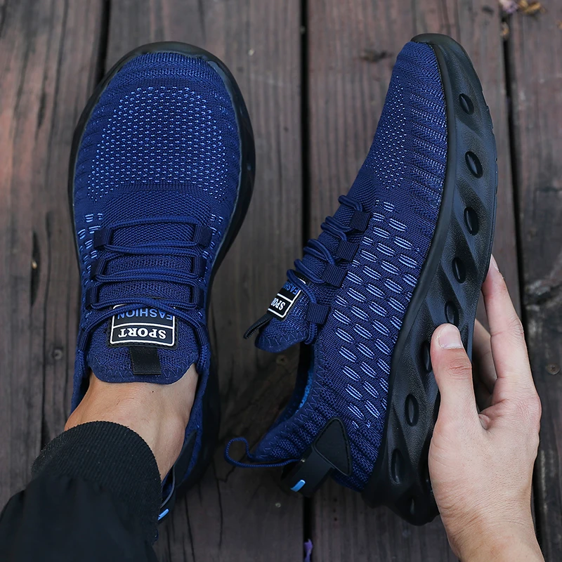

2025 модные мужские кроссовки с дышащей сеткой, вязаные прогулочные туфли, новая модная спортивная обувь с отложной подошвой