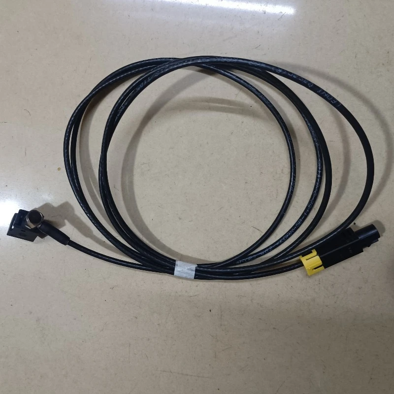 

Новый разъем для передней камеры Land Rover/Jaguar (кабель-переходник)