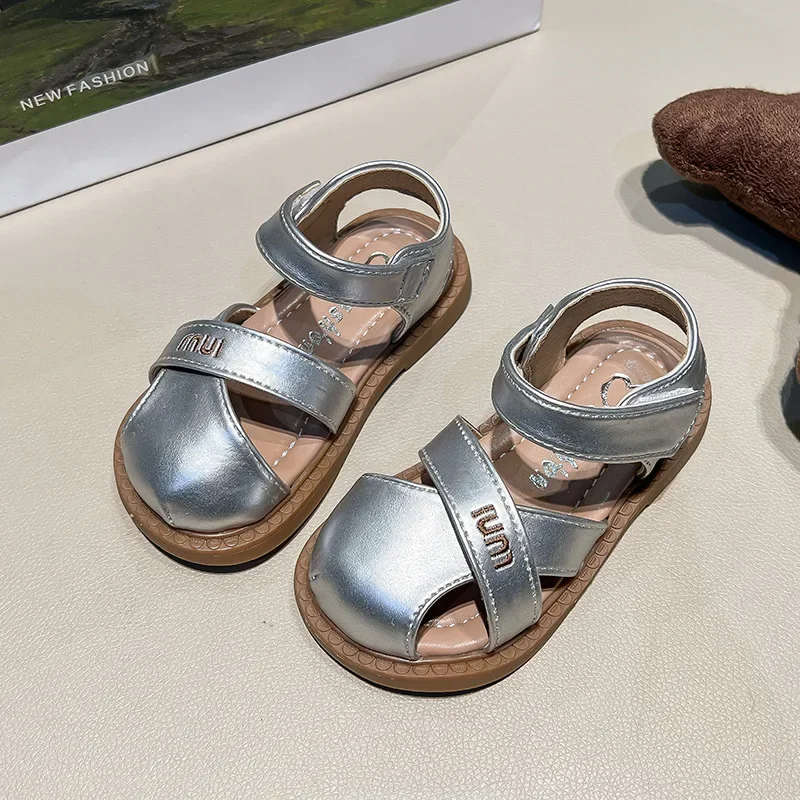 

Girls Sandals 2025 Summer New Comfortable Anti Slip Breathable Children's Princess Shoes Kids Outdoor Beach Shoes Casual Shoes