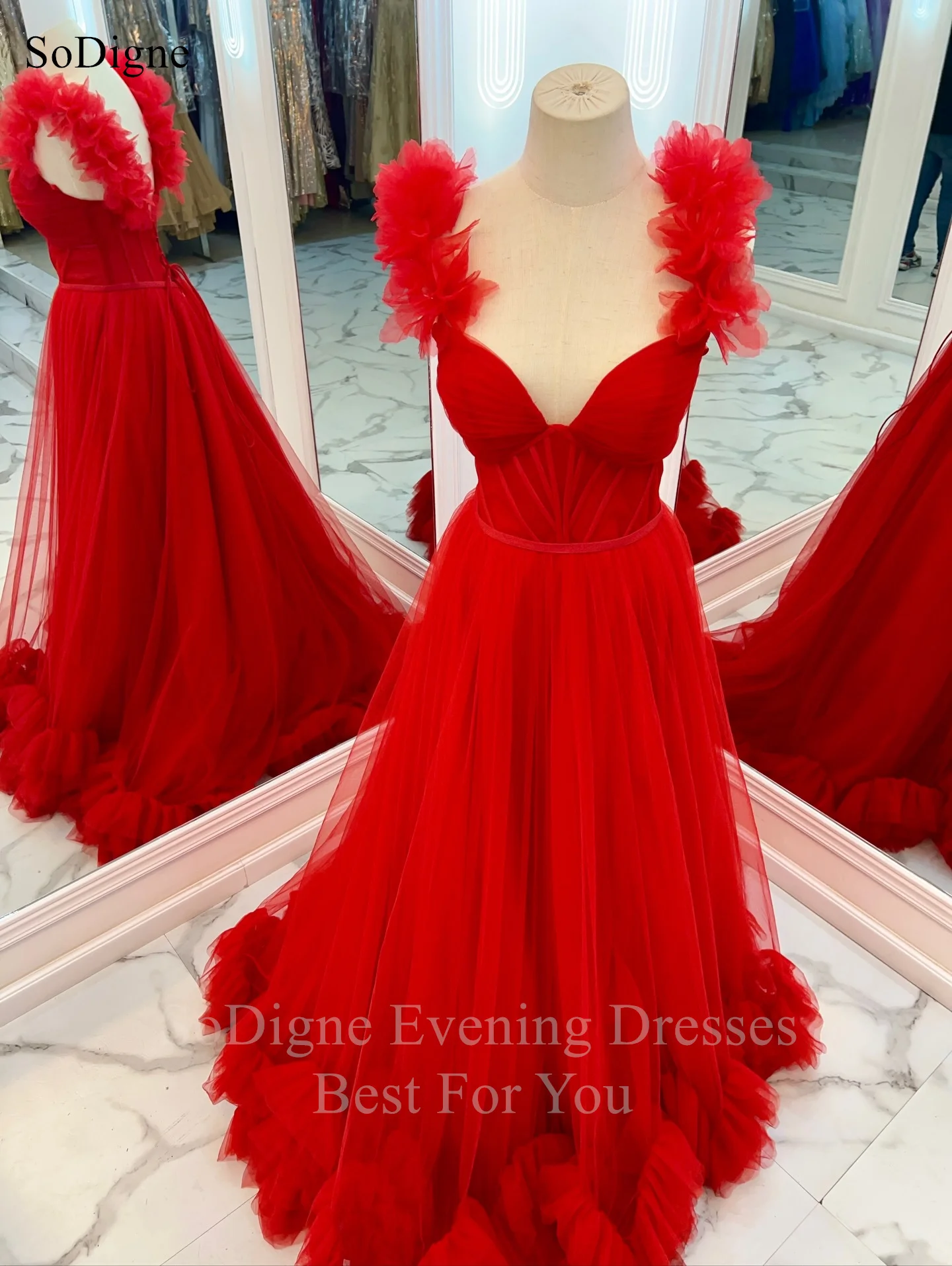 SoDigne Elegante Rode Tule A-lijn Avondjurken Ruglooze Mouwloze Feestjurk Ruches Vloerlengte Galajurken Op Maat