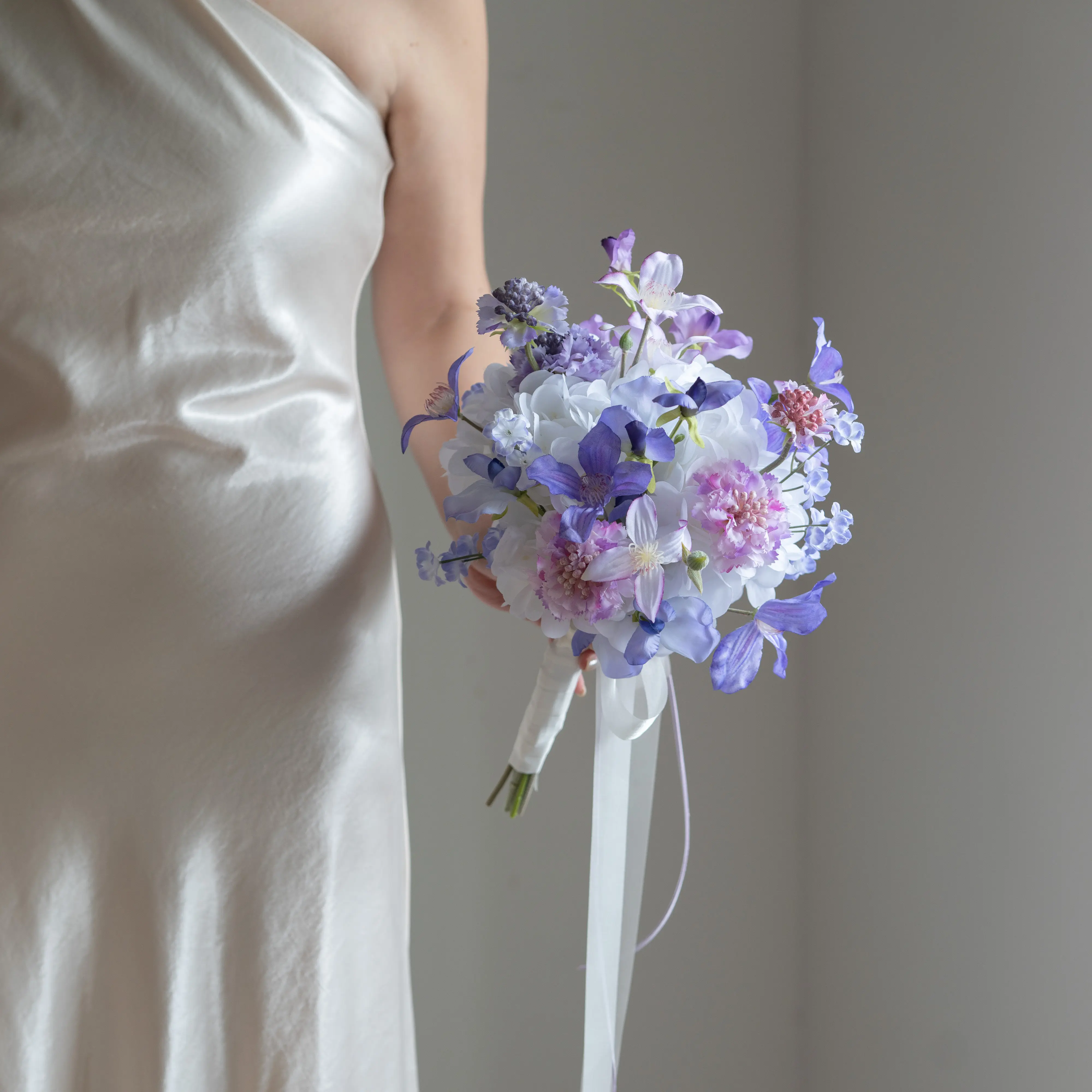 

Bouquet photography props marriage certificate engagement shooting little purple ball