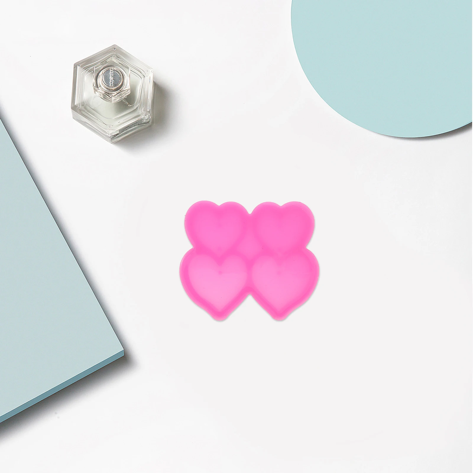 

Jewelry Making Molds DIY Charm Heart Pendant Shaped Epoxy Crystal Resin for Keychain Silica Gel