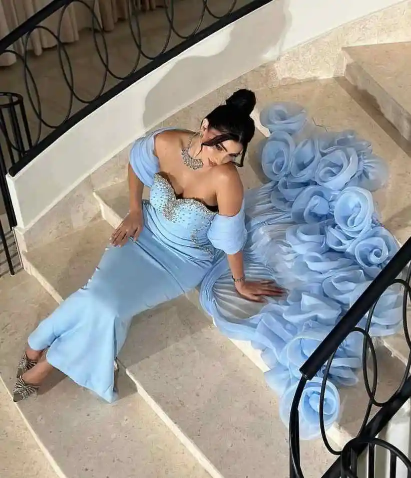 فساتين سهرة أنيقة على شكل حرف A بياقة عالية وكتف واحد بدون ظهر فستان حفلة موسيقية من فيستدو دي نويت مصنوع حسب الطلب