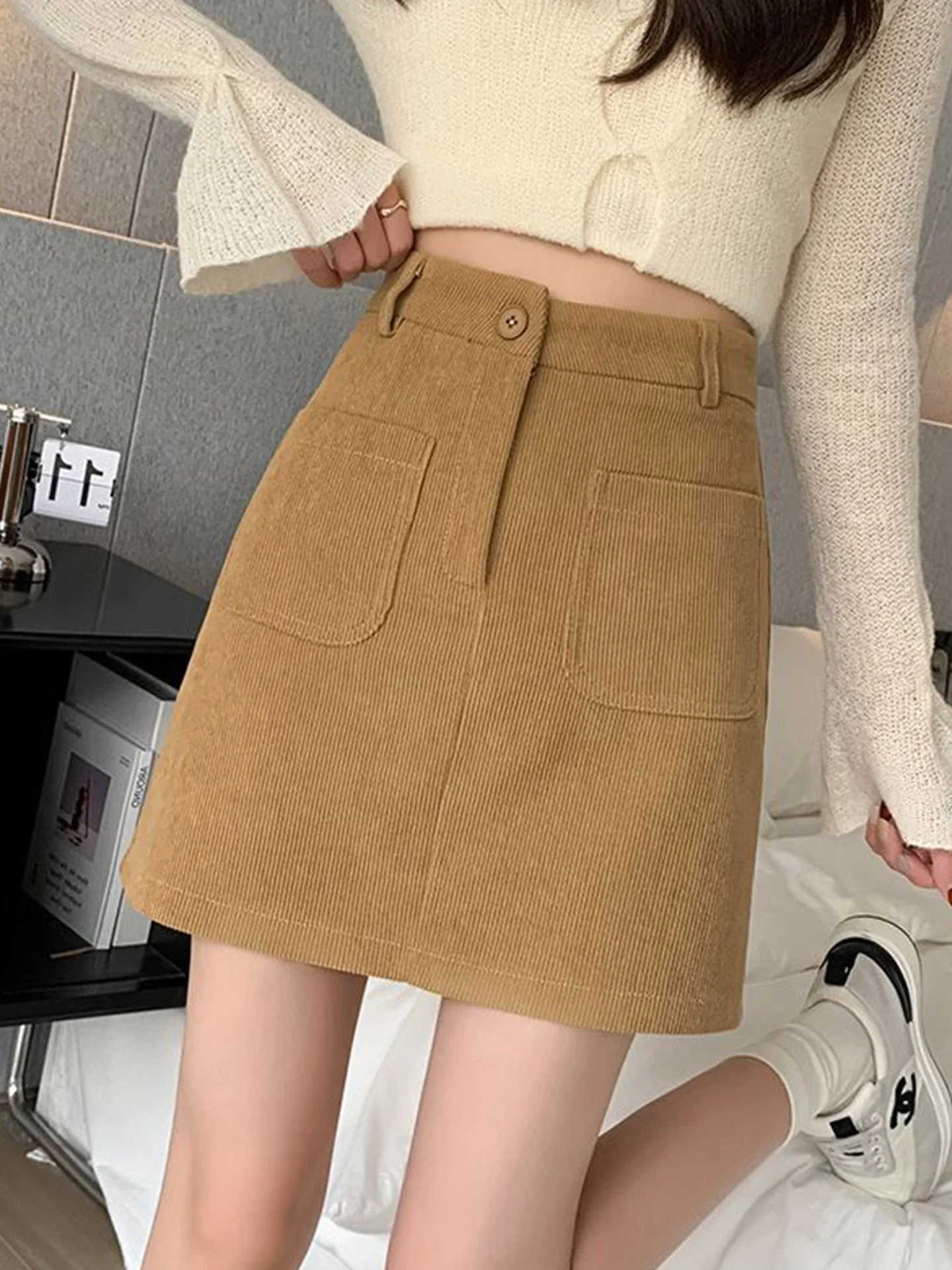 

Casual High Waist Corduroy Skirt Women's Sle Slimming A-Line Wrap Body Anti-Light f-length Skirt Daily Wear