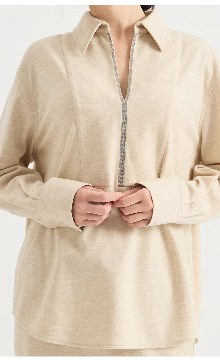 KL9623942 Damen-Pullover aus Wollmischung mit Polokragen, V-Ausschnitt, Ketten-Reißverschluss vorne, Oversized, elegant, für den frühen Herbst – Detail 4