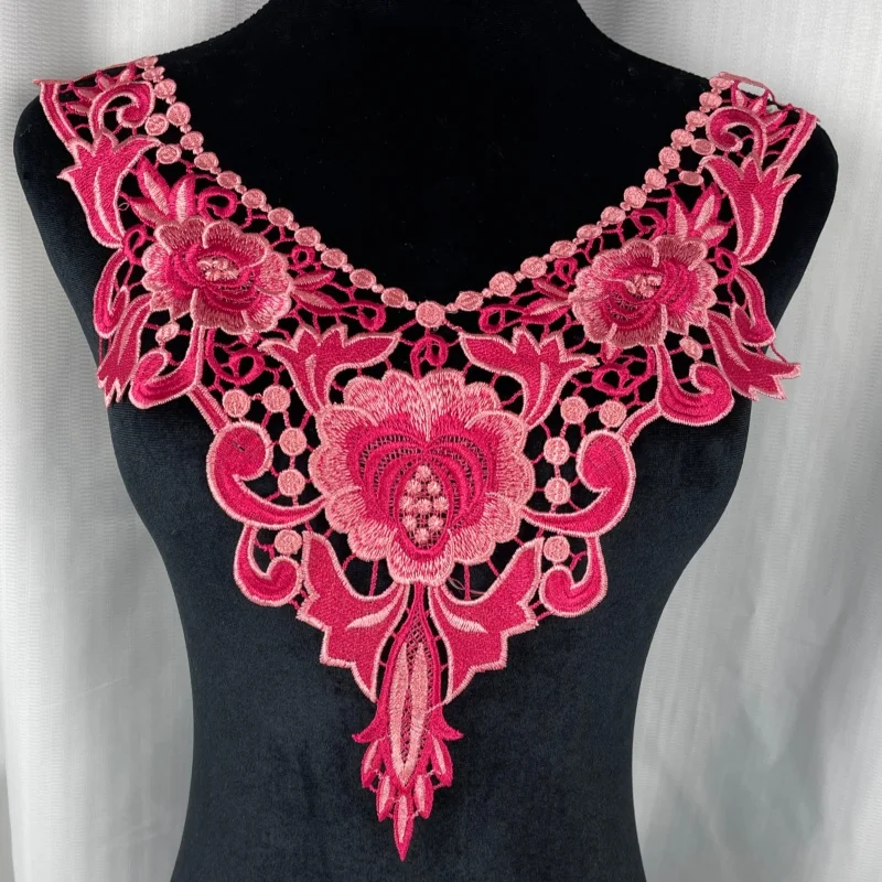 

A high-quality lace collar decoration and exquisite embroidered collar patch, suitable for DIY of various collars. Available in
