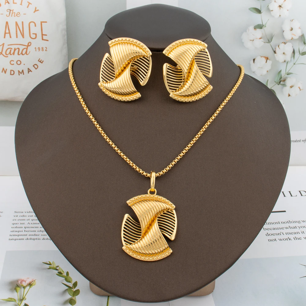 Fashion Gold Plated Jewelry Set for Women Spiral Clip Earrings Necklace with Bracelet Ring Dubai Engagement Bridal Accessories