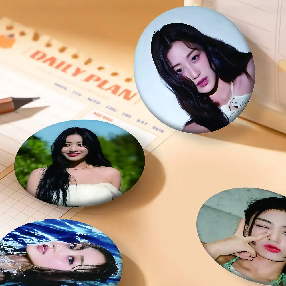 Singer F-Felix Badg…