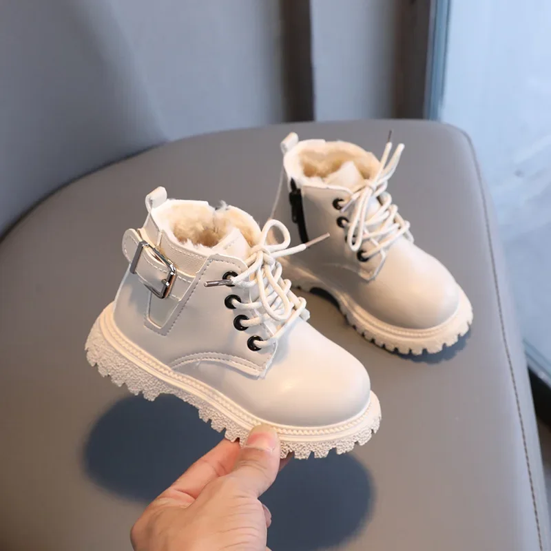

Kids Short Boots with Thick Fur Children Warm Boots Fashion Side Zip 2025 Winter New Boys Girls Ankle Boots Soft Bottom Trendy