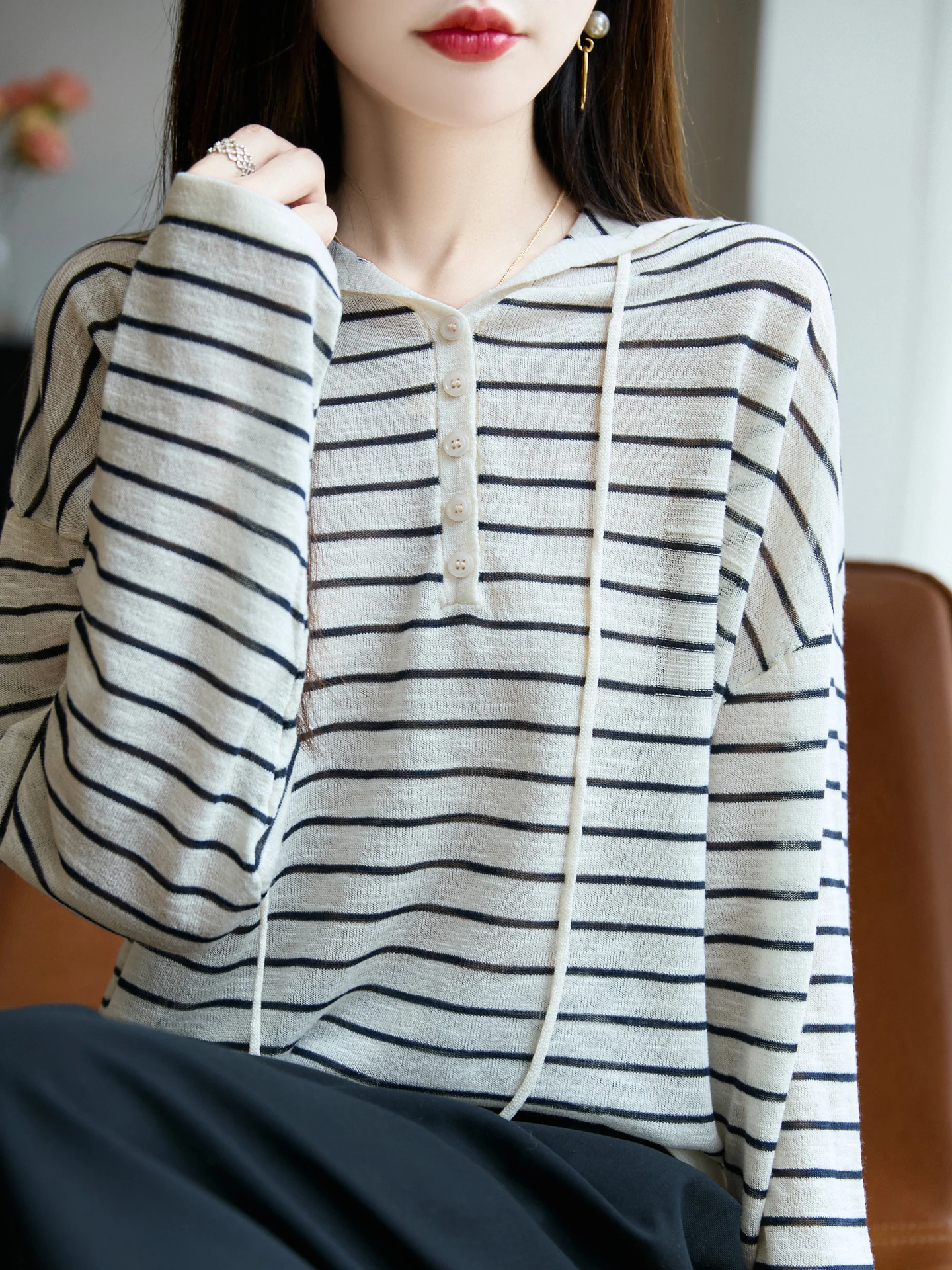 Lässiger, locker sitzender Strickmütze-Pullover für Damen, dünner Streifen, koreanischer Stil, faionable, bequemes, schlankmachendes Pendel-Top