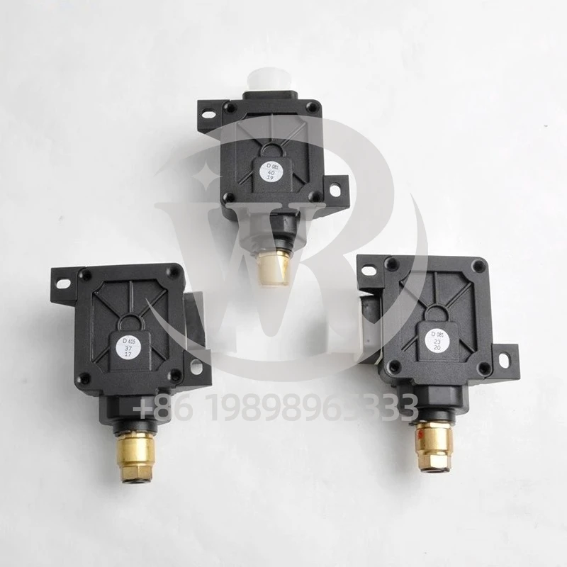 Heidelberg 00.250.0721/03 Oil Circuit Sensor Pressure Switch Printing Machine Parts