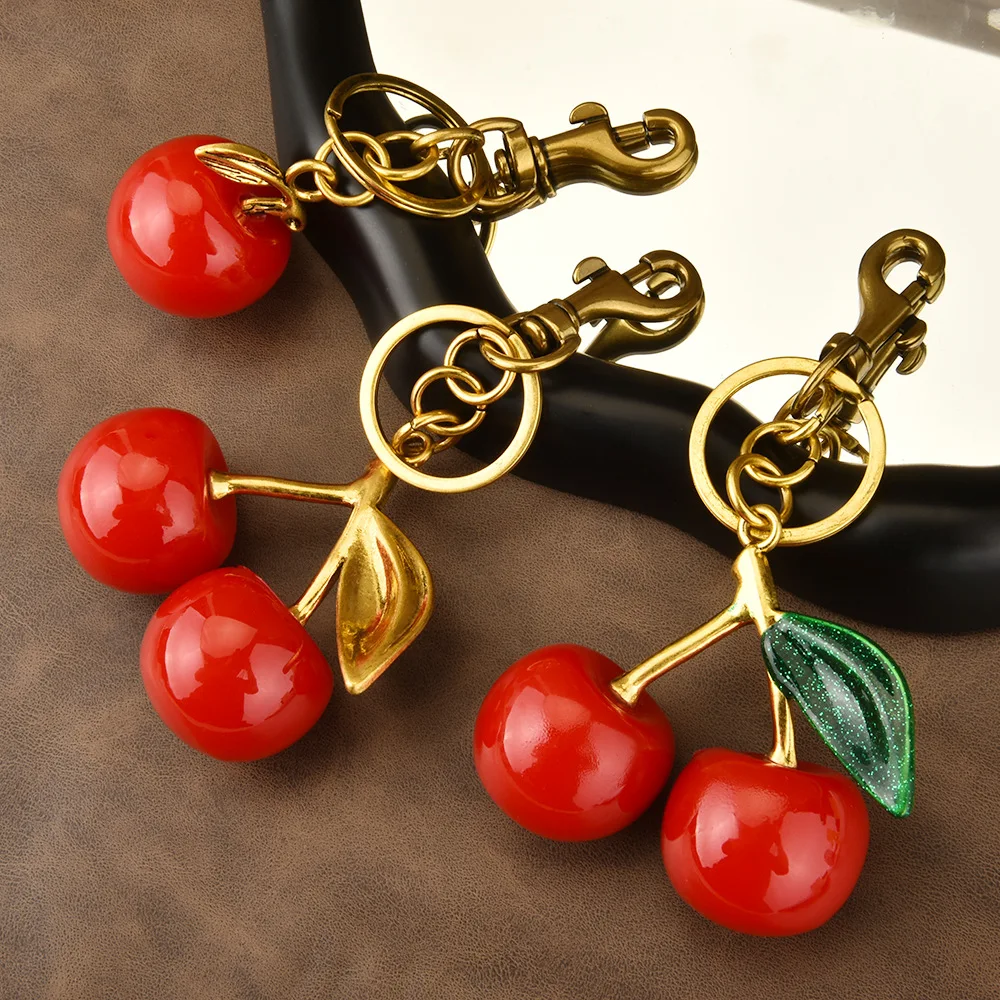 

Bag pendants, keychains, cherry resin car pendants, fruit keychains, ladies' bag pendants