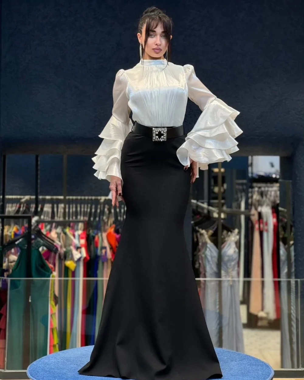 

Customized Matching Fashion Pleat Tiered Rhinestone Sash Mermaid High Collar Long Dresses Evening Dresses High Quality Exquisite