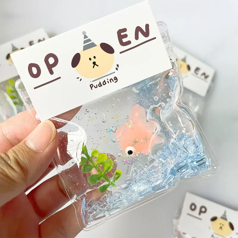 Kawaii Little Goldfish Squeeze Toy Slow Rebound Stress Relief Toys Niedliches wasserartiges blasenfreies Goldfisch Superweiches Relief-Spielzeug