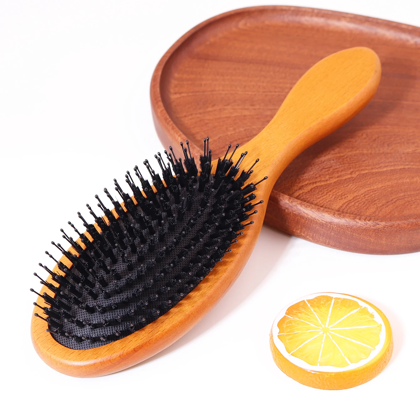 

1pc heat-resistant and anti-static wooden brush, toothed hard hair brush hairstyle and beard styling，Special for real hair wigs
