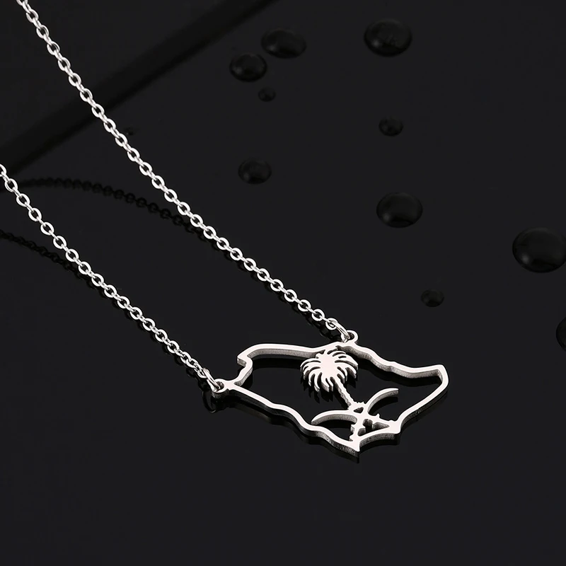 New Fashion Stainless Just Saudi Arabia Map Pendant Necklace Temperament Everything Collarbone Chain Birthday Anniversary