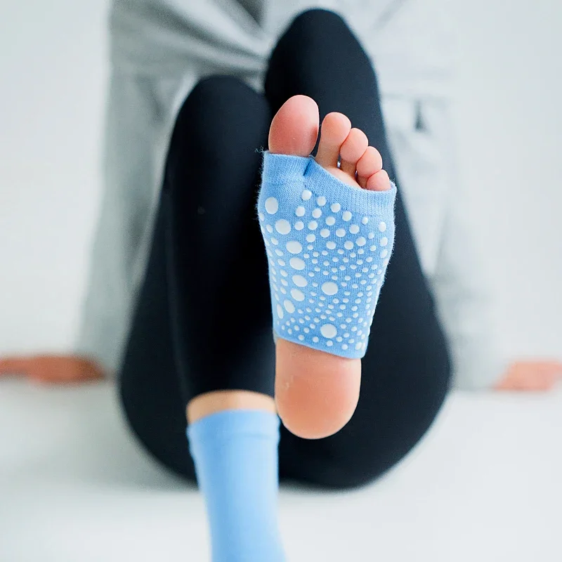 Yoga Socks Silicone Anti Slip Quick Drying Pilates Socks Heel Cotton Breathable Ballet Socks for Children Adults and Women