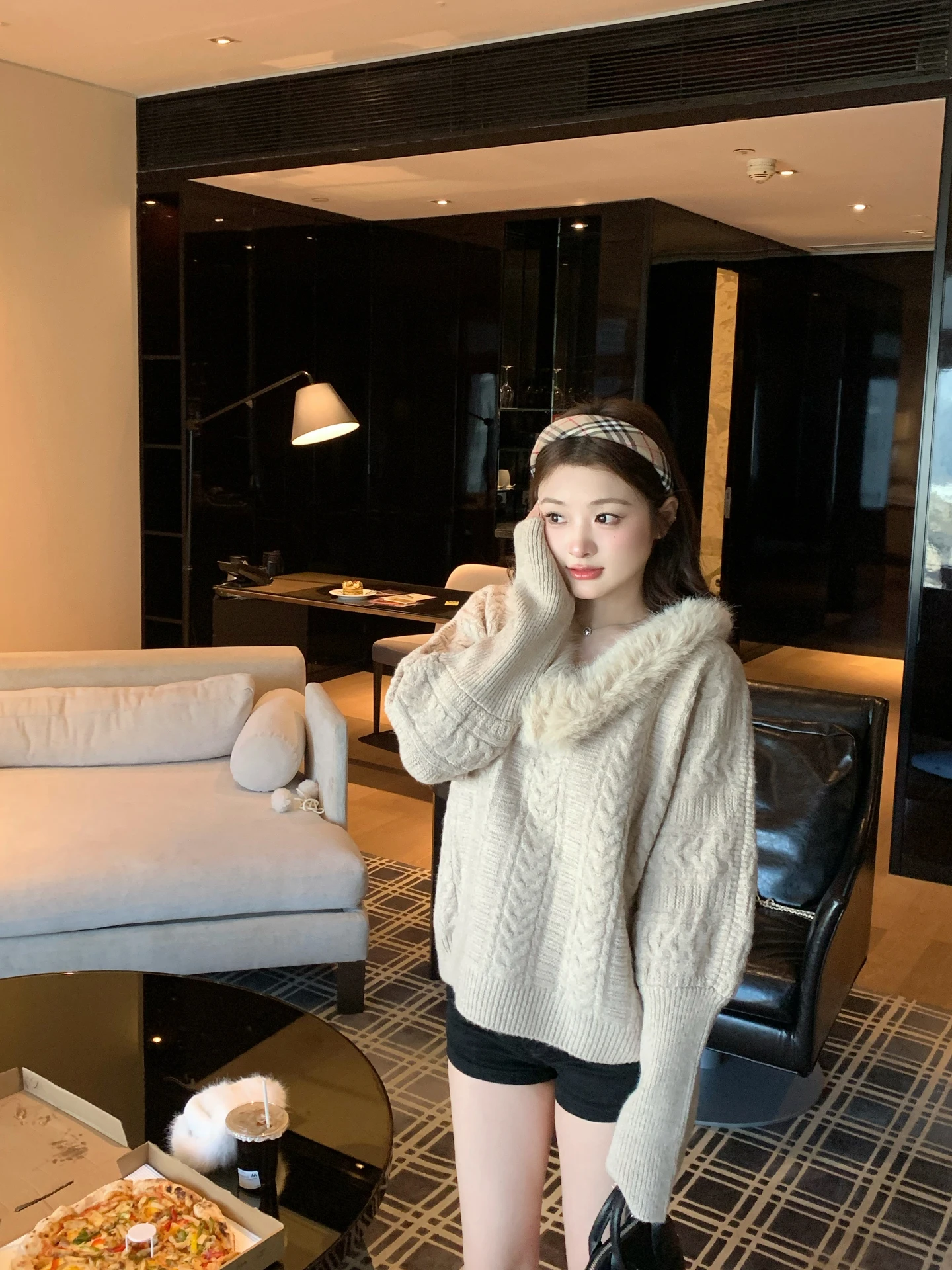 

Banana V-Ne Knitted Sweater Women's Loose Lazy Sle Pullover Soft And Comfortable Spring Autumn Faion Sweet Sle Long S...