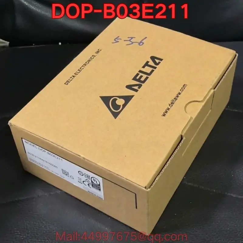 New DOP-B03E211 touch screen