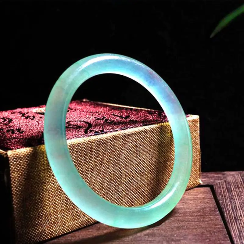 

Ice seed Yu bracelet Female agate Yu pulp beauty bracelet