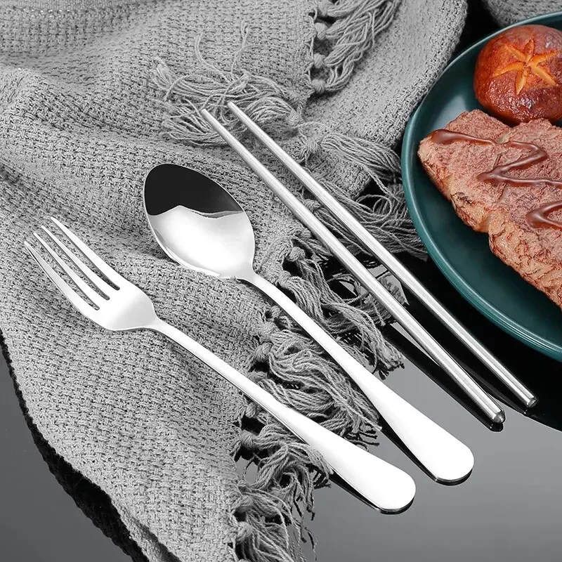 1set Haushalt Edelstahl Tragbare Geschirr Stäbchen Löffel Gabeln Zwei/Drei Stück Set mit Box