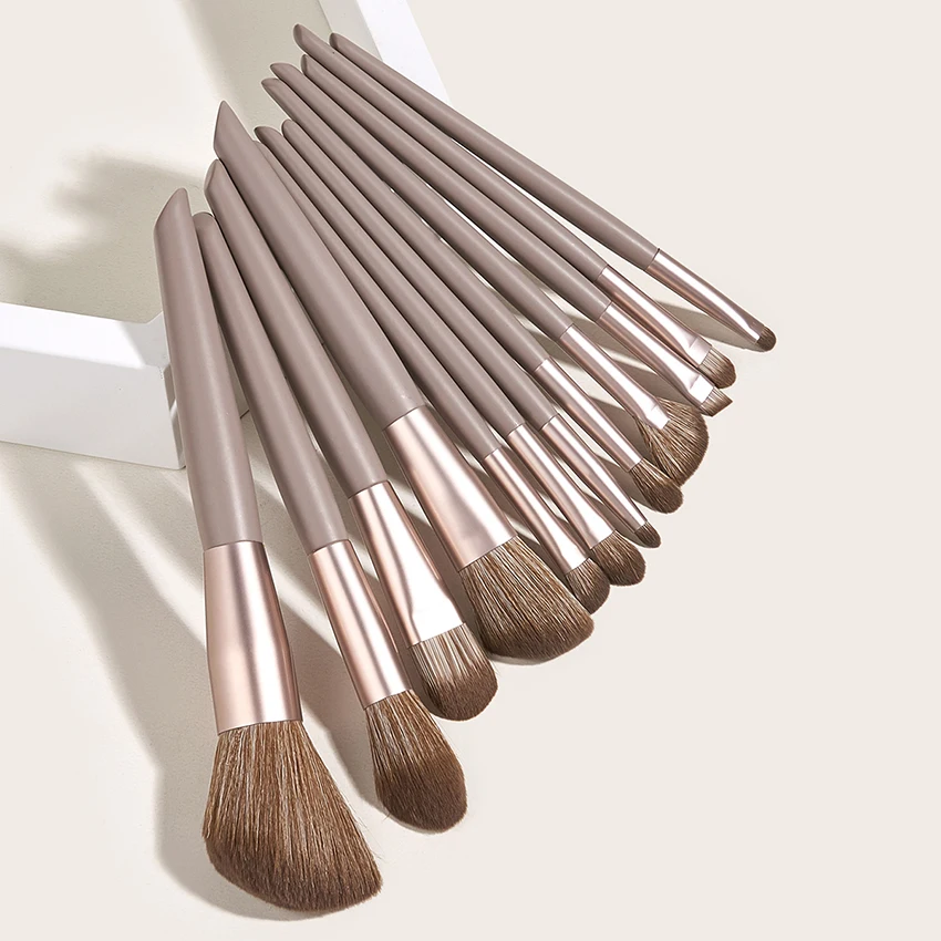 

SAIANTTH 12pcs Charm Fox Makeup Brushes Beauty Tool Set Foundation Blush Brush Make up fan shape highlight eyeshadow cosmetic