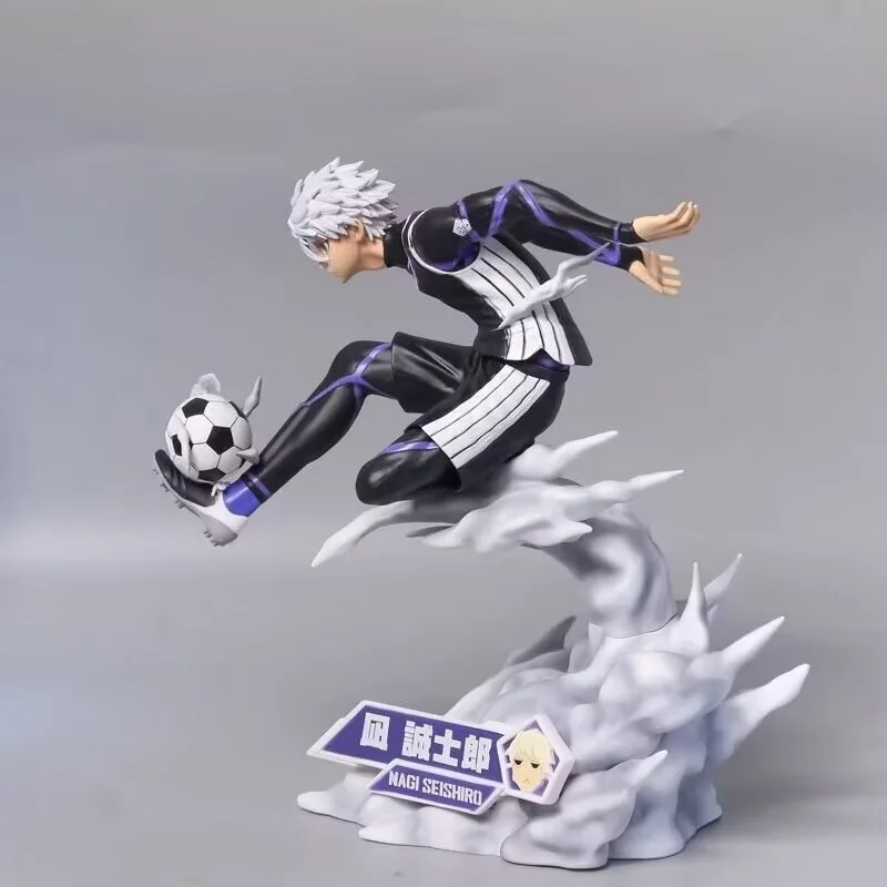 Blue Lock Figuren Nagi Seishiro Anime Figur Fußball Action Figur PVC Modell Schreibtisch Sammlung Zimmer Statue Puppe Geburtstag Geschenke