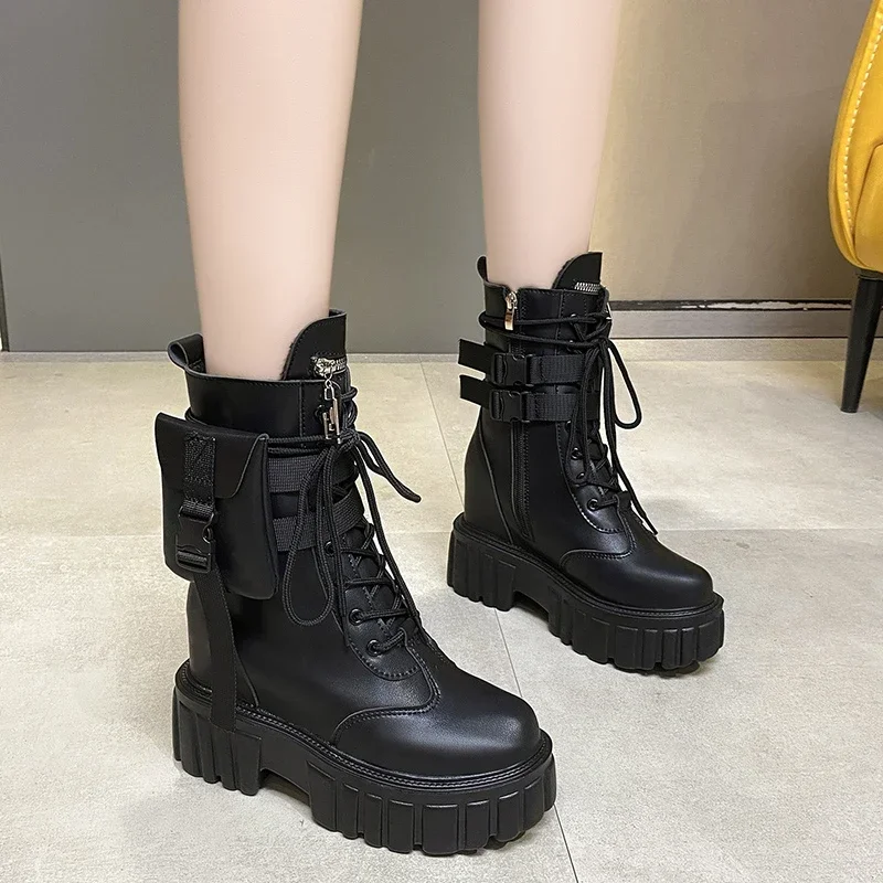 Botas de couro para mulheres, sapatos de plataforma alta, tênis de salto grosso, dedo do pé redondo, curto, pele, motocicleta, quente, inverno, 10cm