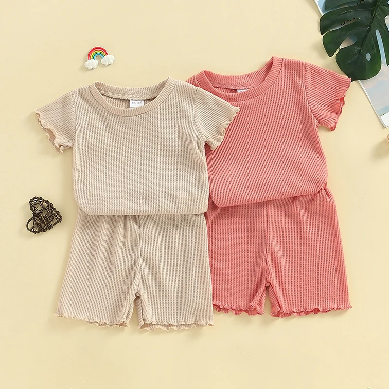 

2024-03-12 Lioraitiin 1-5Y Kids Girls Shorts Set Short Sleeve Crew Neck T-shirt with Elastic Waist Shorts Summer Waffle Outfit