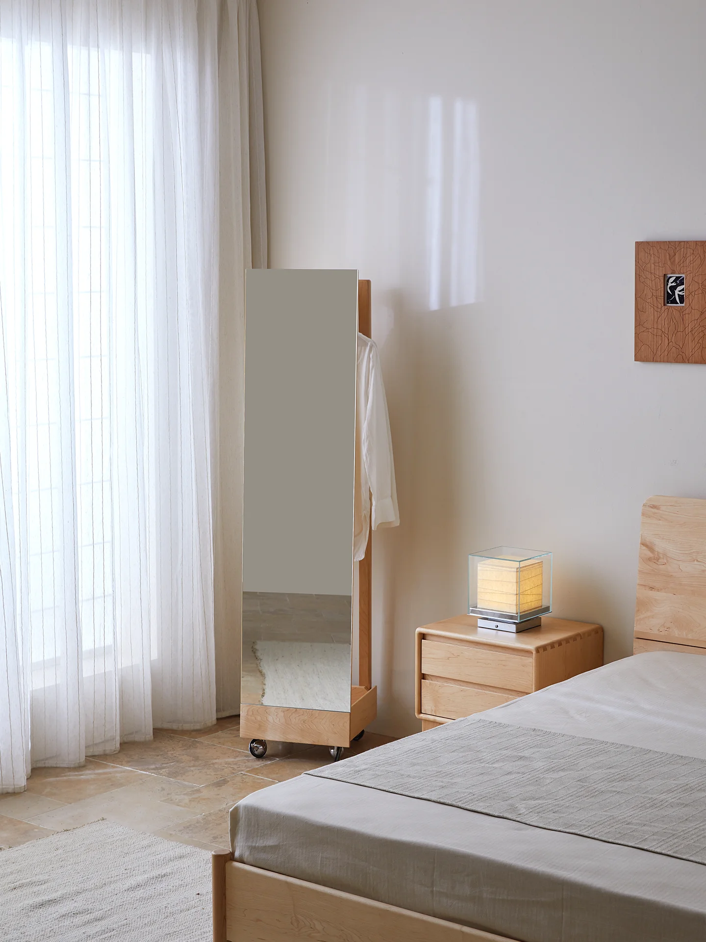 Yjq Nordic floor-to-ceiling full-length mirror, black walnut all-solid wood mirror, wall-mounted fitting mirror