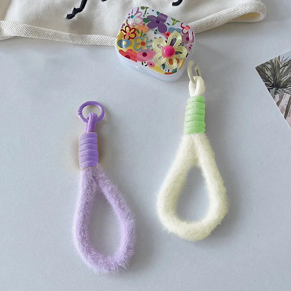 

New Plush Phone Lanyard Short Multi-colored Wrist Rope Creative Keychain To Prevent Rope Loss Phone Case Lanyard Wholesale