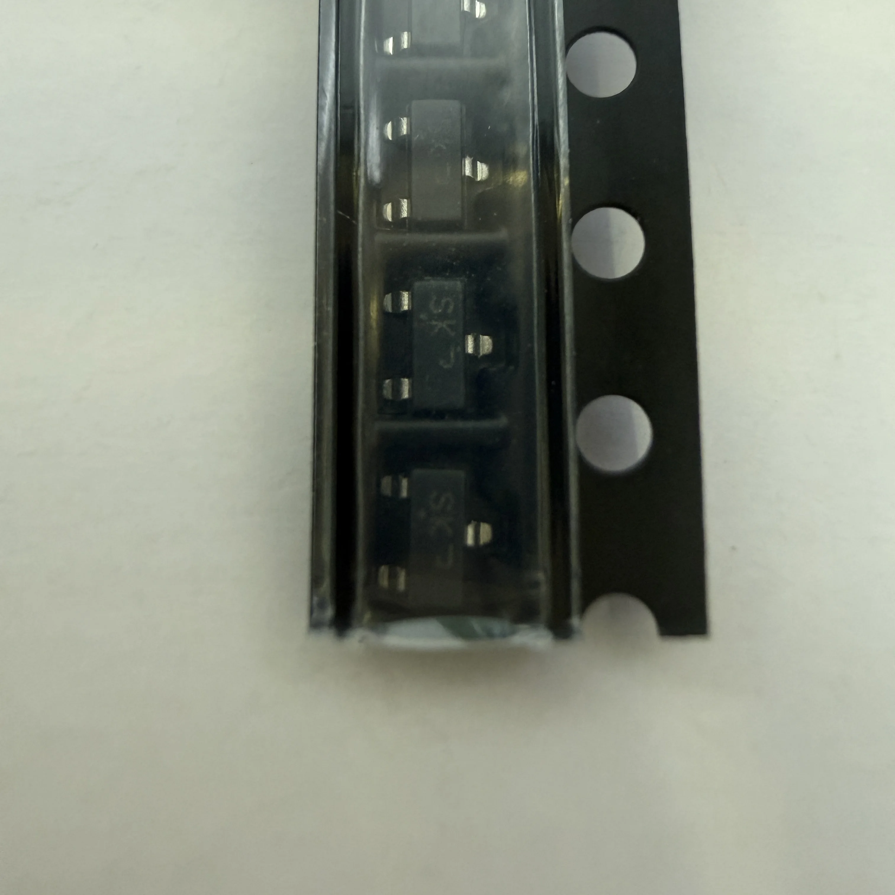 50PCS/LOT BSS138K (MOSFETs)
