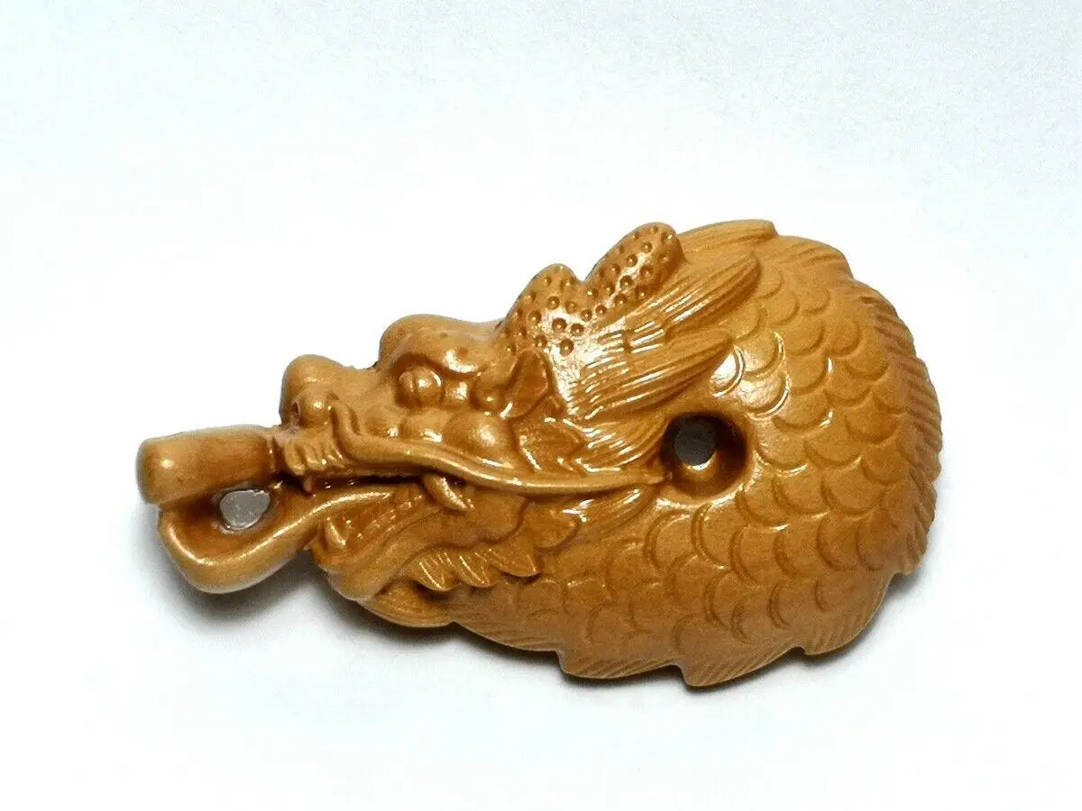 Chinese boxwood hand carved Ruyi Dragon Loong Statue Amulet netsuke collectable