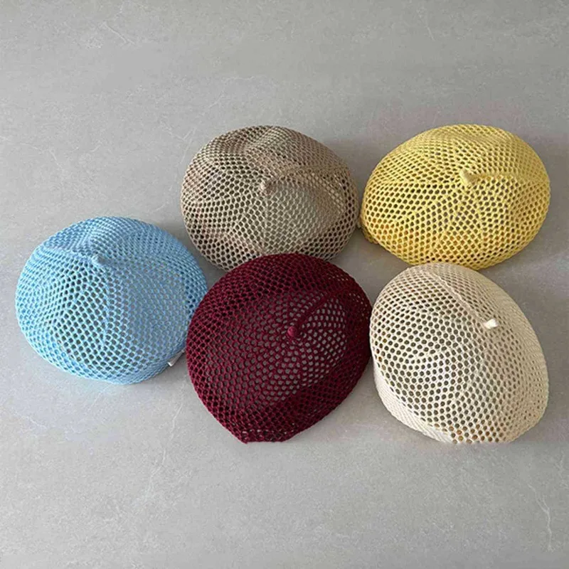 Japanese Style Simple Straw Berets Women's Summer French Literary Thin Section Showing Face Small Hollow Breathable Painter Hat