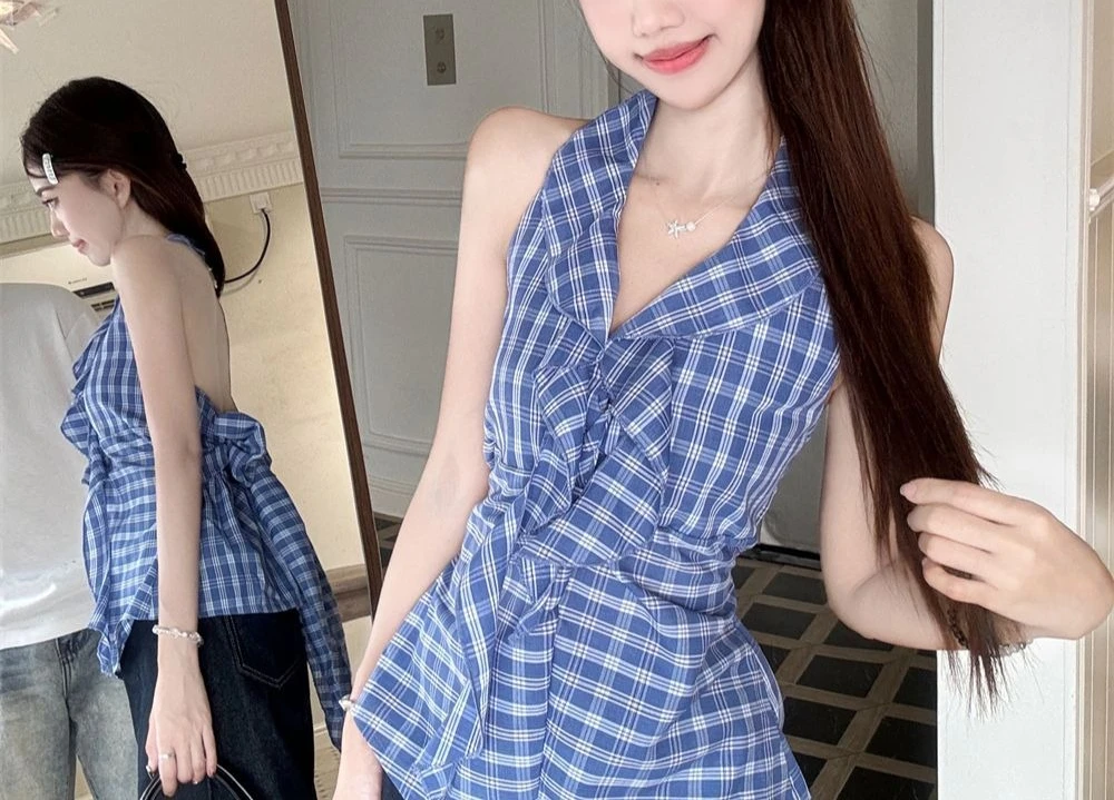 

Blue Check Sleeveless V-neck Halterneck Vest Women's Vintage Summer 2025 New Suspenders