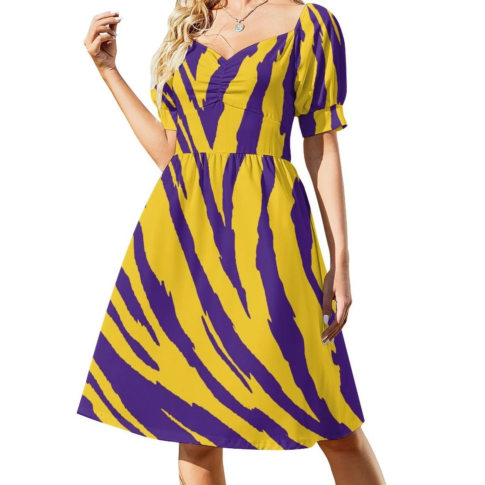 

Purple and Gold Tailgate Swag - Claw Marks Short Sleeved Dress cocktail dresses elegant party dresses for women 2025 Dress